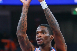 成色如何？广东男篮新赛季4外援：麦考尔&奎因&萨林杰&萨姆纳